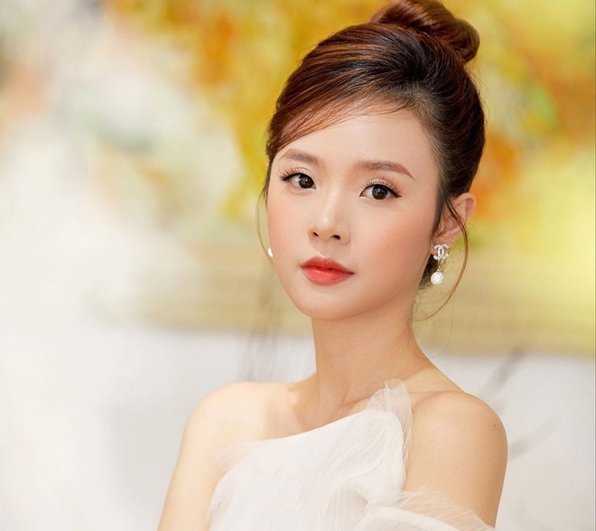 Danh sách gái gọi là xinh nhất Việt Nam 09