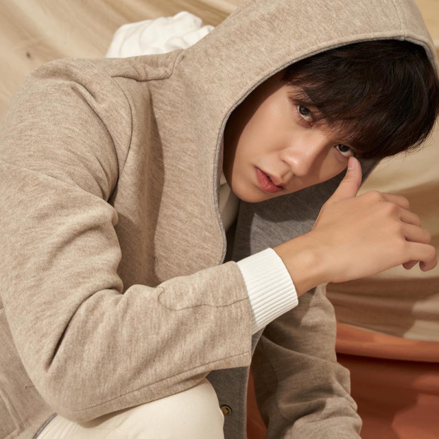 Trai Bao Phục Vụ quý Bà Danh Sách Hot Boy Hiên nay b